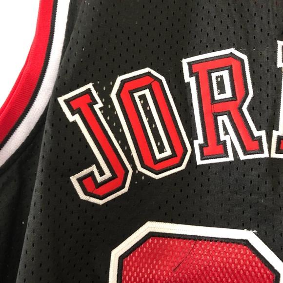 Michael Jordan Bulls Jersey 3XL - Picture 5 of 10